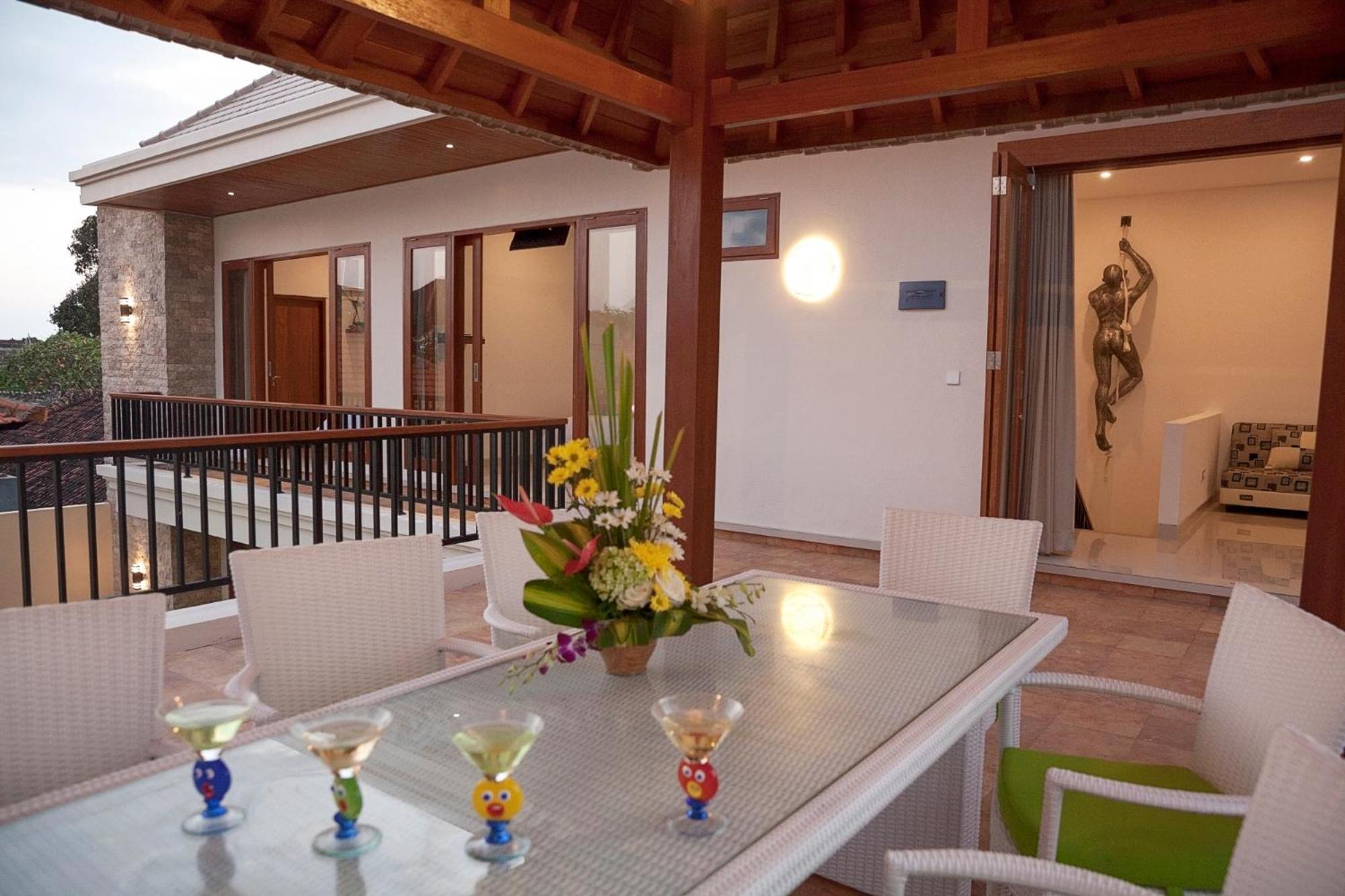 Pineapple Villa Sanur מראה חיצוני תמונה